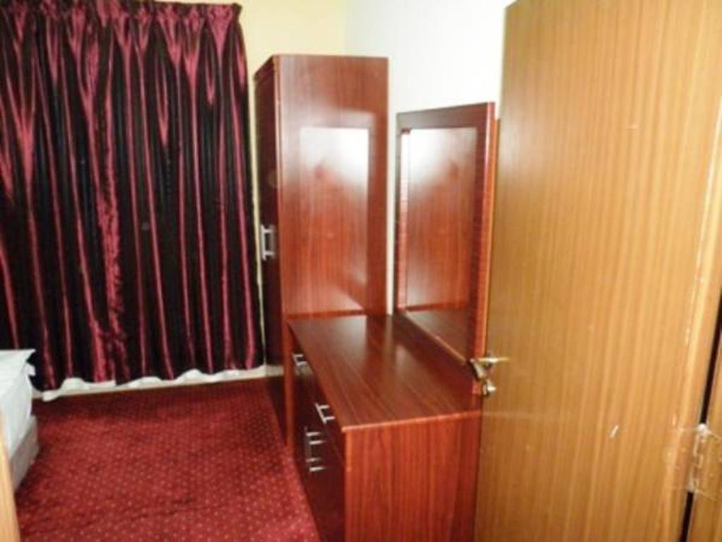Al Farhan Hotel Suites - Al Salam Riyadh Exterior photo